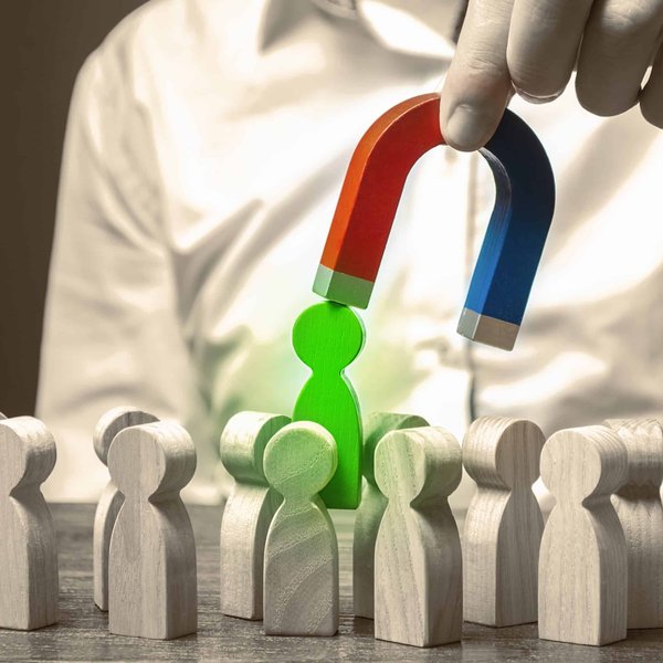 Quels sont les critères de sélection pour participer à des compétitions de karaté ?