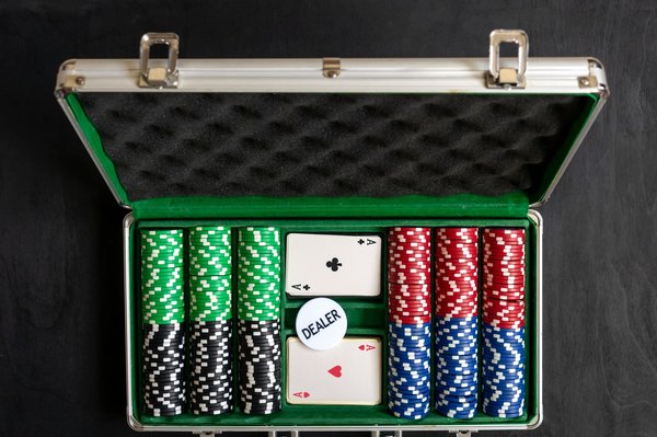 Achat d'une malette poker professionnel